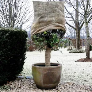 Vreća od prirodne jute 80×60 cm – zaštita biljaka zimi, ekološka višekratna ambalaža